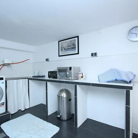 Privat-souterrain-apartment Apartmán
