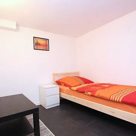 Privat-souterrain-apartment Apartmán *